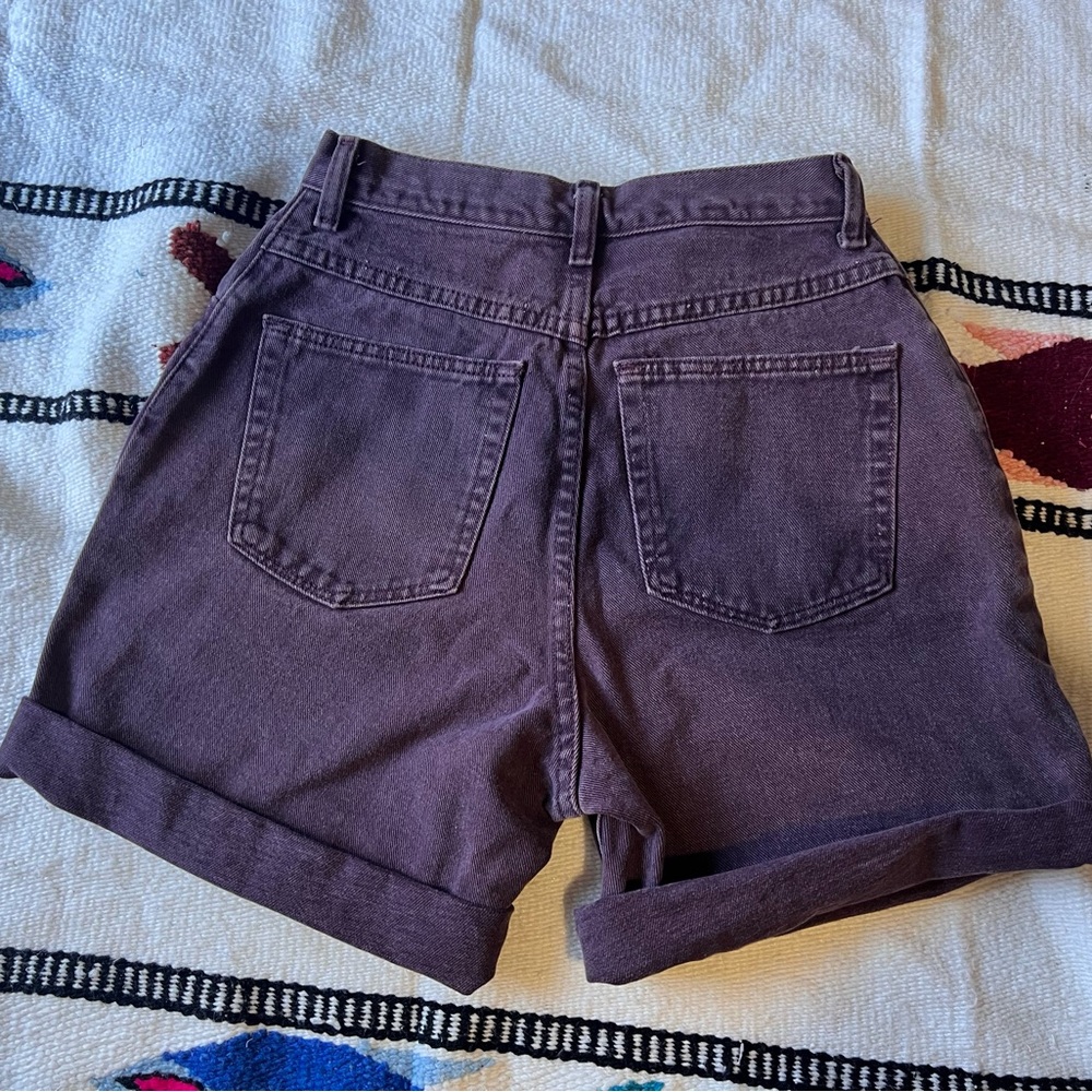Women’s vintage wranglers 
Shorts